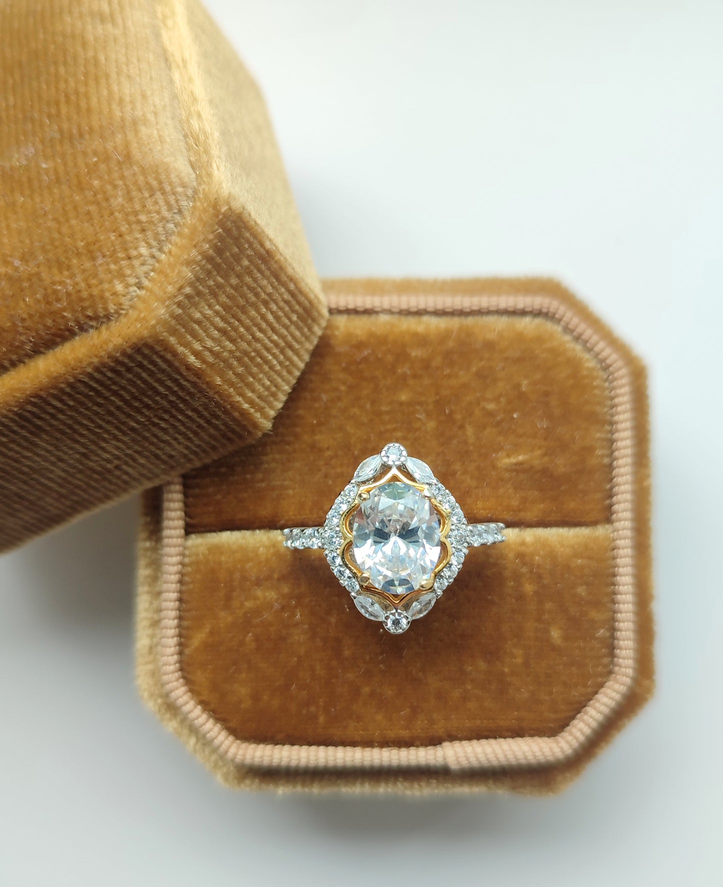 'Sylvie' Halo Ring