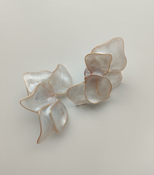 Ivory Resin Floral Earrings