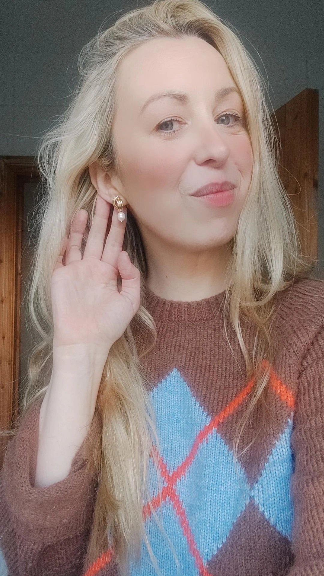 Twisted Pearl Earrings