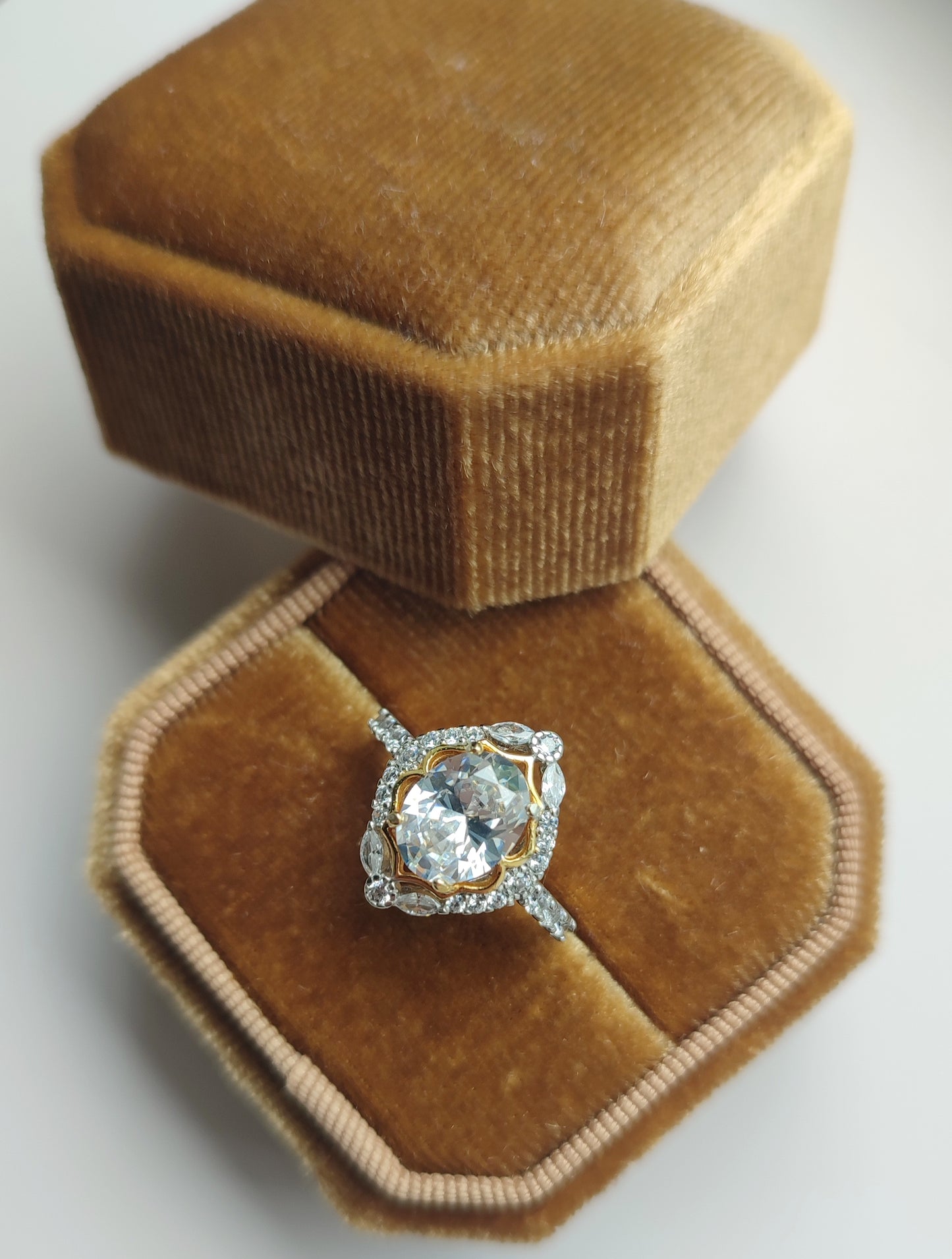 'Sylvie' Halo Ring