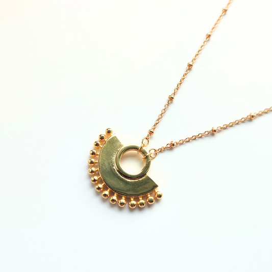 Fan Style Pendant Necklace