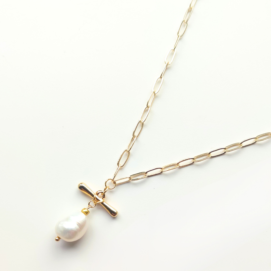 Baroque Pearl with T-bar Design